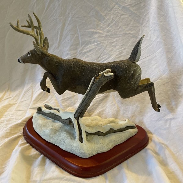 Flying High Bob Travers Danbury Mint Deer Winter Log Snow White Tail Outdoor