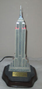 Danbury Mint Empire State Building Lighted NIB