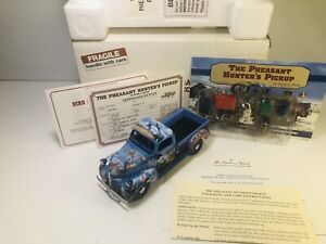 DANBURY MINT 1941 DODGE PHEASANT HUNTERS PU ALL ACCESSORIES & DOCS COMPLETE 1:24