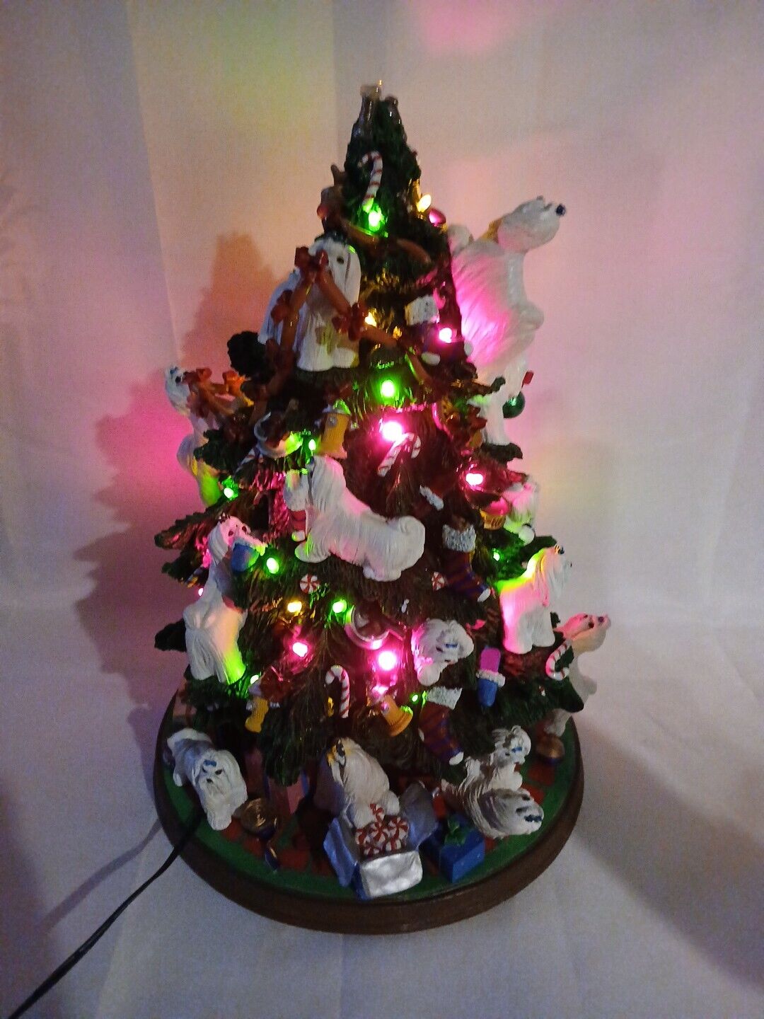 VTG Danbury Mint Maltese Dog Christmas Tree Lighted Figure/Missing Star (Read)