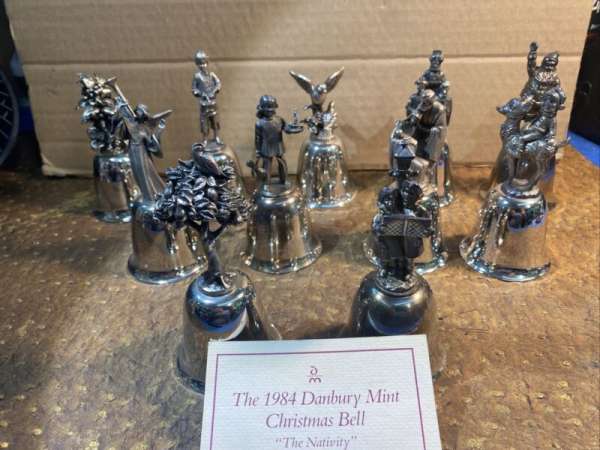 Vintage (11) 1984 Danbury Mint Silver Plated Christmas Bell "The Nativity" Set