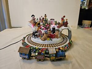 Danbury Mint Collectables Pug: PUG Christmas WONDERLAND