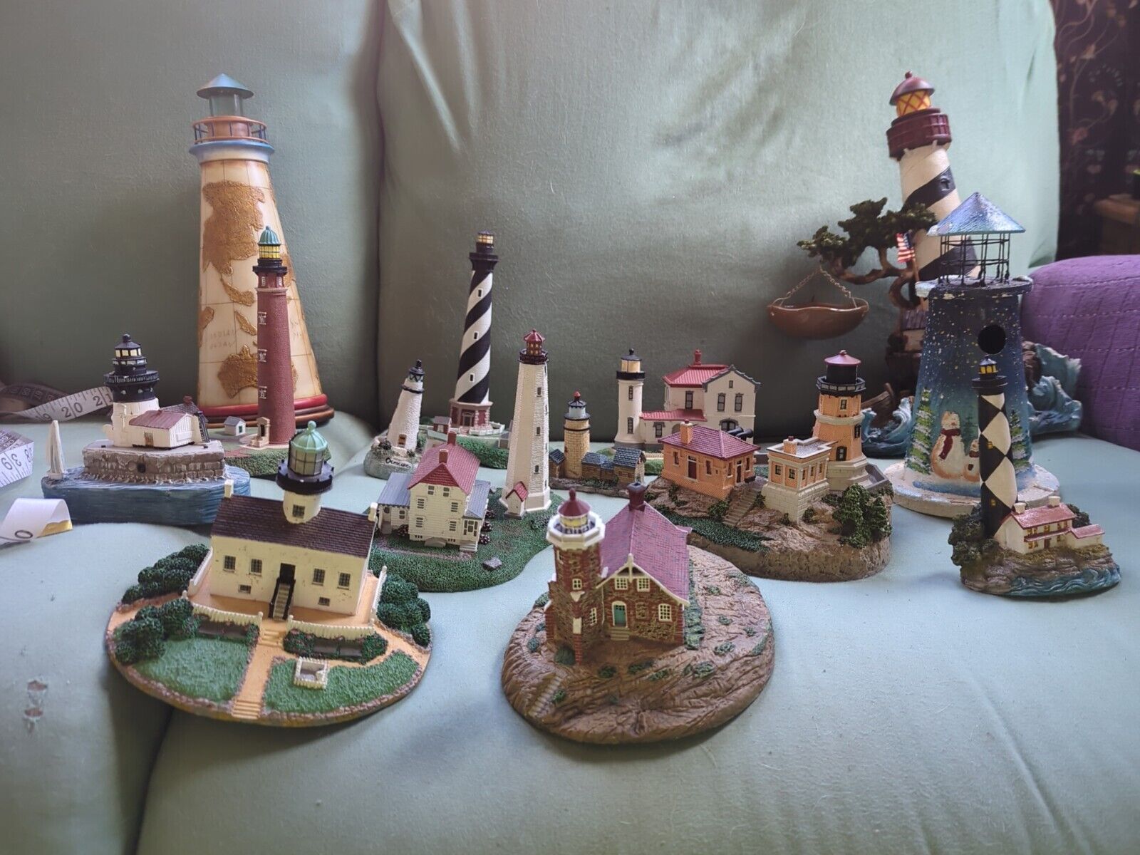 Lighthouse Lot, Danbury Mint, Yankee Candle, Jim Shore, Misc