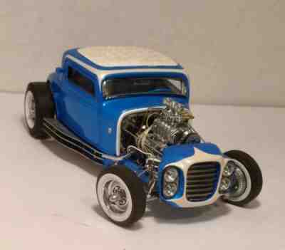 Danbury Mint 1932 Ford Little Deuce Coupe Limited Edition 1:24