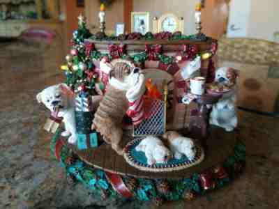 Danbury Mint English Bulldog A Cozy Christmas Eve Lighted Holiday Figurine