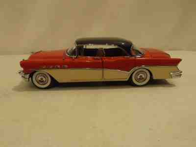 Danbury Mint 1956 Buick Roadmaster 4 door Riviera in original box, 1/24 scale