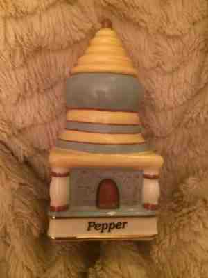 Danbury Mint - Spices of the World - Pepper - Thailand Thai Temple