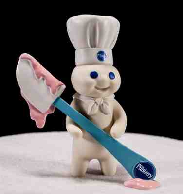 Pillsbury Doughboy Danbury Mint 4 1/2 Inch Figurine "Spreading It On Thick"