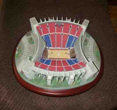 DANBURY MINT ASSEMBLY HALL INDIANA HOOSIERS BASKETBALL ARENA FIGURE FIGURINE