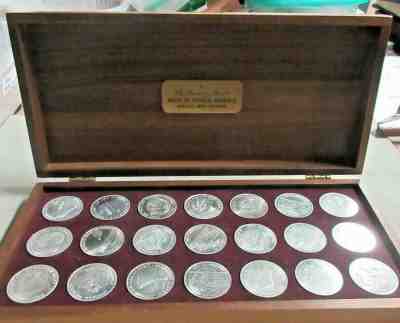 DANBURY MINT COINS   "  MEN IN SPACE "   SPECIAL MINT EDITION
