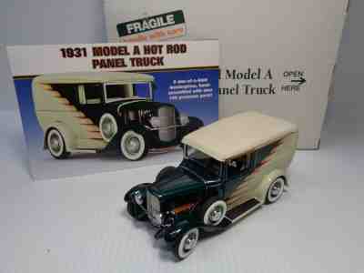 DANBURY MINT RARE 1931 FORD MODEL "A" HOT ROD PANEL TRUCK BNIB SHARP  W/BROCHURE