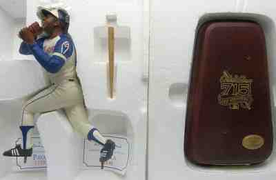NOS Danbury Mint Atlanta Braves Hank Aaron Statue Figurine