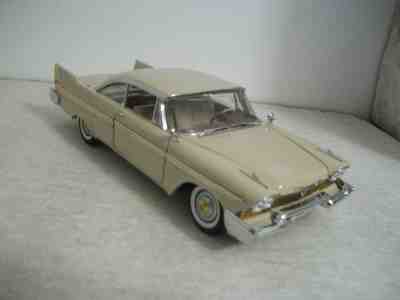 1958 PLYMOUTH FURY. 1/24 DANBURY MINT DIE CAST