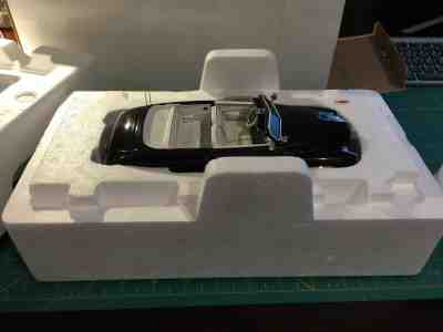1/24 SCALE DANBURY MINT DIECAST  MODEL 1950 MERCURY CUSTOM  - MINT!
