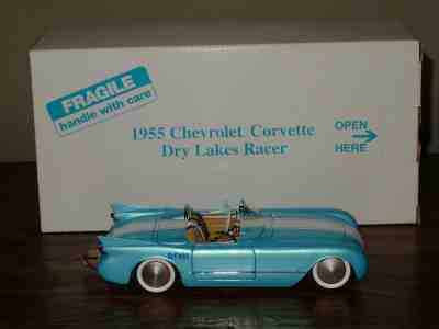DANBURY MINT 1955 CHEVROLET CORVETTE, BONNEVILLE BLUE PEARL1:24 SCALE
