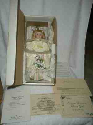 VNTG.12" DANBURY MINT PRINCESS DIANA's FLOWER GIRL ROYAL WEDDING PORCELAIN DOLL
