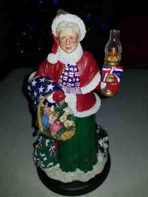 Danbury Mint "Star Spangled Mrs. Claus" Figurine Statue Holiday Christmas RARE!
