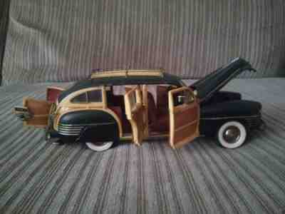 Danbury Mint 1942 Chrysler Town & Country