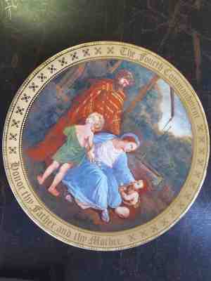  Fourth Commentment by Danbury  9 3/8" plate Mint Commandments plate collectio