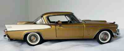 1957 Studebaker Golden Hawk Danbury Mint 1:24 Scale Die-Cast Complete w/ Spare 