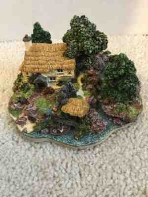 Danbury Mint The Gamekeeper"s Cottage The Country Village Collection Jane Hart
