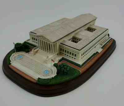 Danbury Mint The Supreme Court Sculpture w/Box