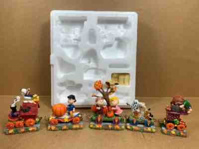 Danbury Mint - Peanuts Halloween Train "Pumpkin Patch Express"  - Free Shipping