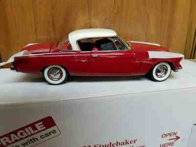 Danbury Mint 1953 Studebaker Commander Starliner
