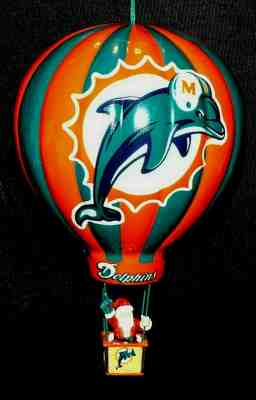 DANBURY MINT ~ MIAMI DOLPHINS ~ 2003 VICTORY BALLOON CHRISTMAS ORNAMENT