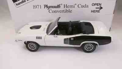 Danbury Die Cast Model Car.1/24.1971 Plymouth Hemi Cuda Convertible .UNDISPLAYED