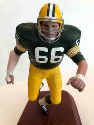 Ray Nitschke Green Bay Packers The Danbury Mint Figurine NFL #66 Retired