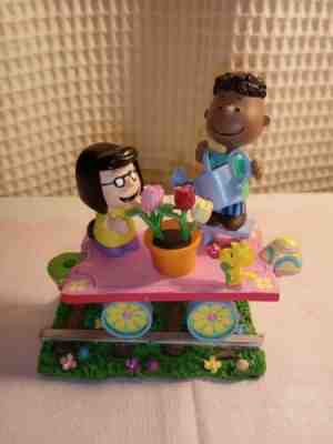DANBURY MINT PEANUTS SNOOPY EASTER BEAGLE EGGS-PRESS TRAIN REPLACEMENT PIECE 