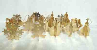 Danbury Mint 1977 Gold Christmas Ornaments Set of 11 + 3 Bonus 
