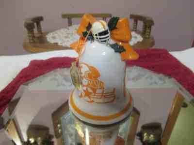 TENNESSEE VOLUNTEERS 2004 DANBURY MINT CHRISTMAS ORNAMENT NEW IN BOX MINT COND!!
