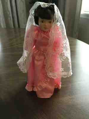 Bride Dolls from Around the World (Carmen from Venezuela) Danbury Mint MIB
