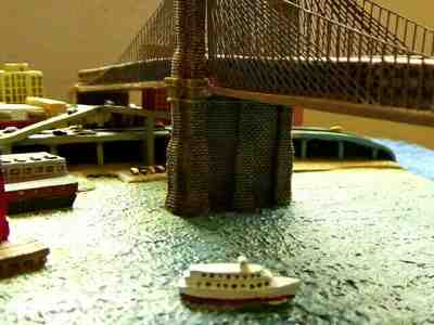 Amazing DANBURY MINT BROOKLYN Bridge Replica in good Condition 20"Long