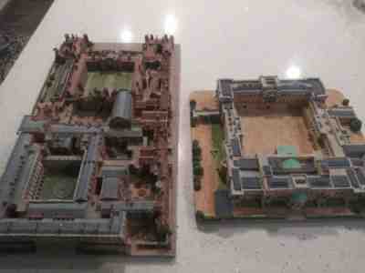 Danbury Mint Castles Of British Monarchy Hampton Court Buckingham Palace lot 2