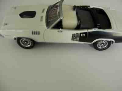 DANBURY MINT 1:24 SCALE 1971 PLYMOUTH HEMI 'CUDA CONVERTIBLE