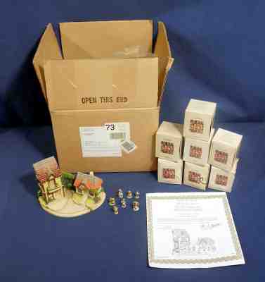 MI Hummel Merry Little Village Danbury Mint Houses 7 Figurines Boxes Certificate