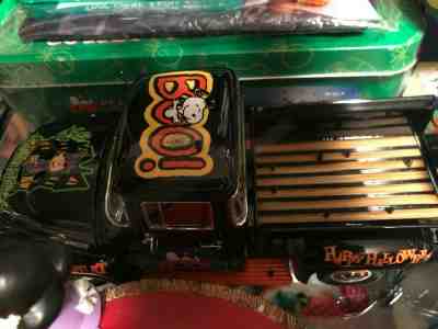 Peanuts snoopy danbury mint halloween rare