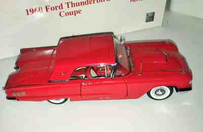 1/24 Diecast Danbury Mint Red 1960 Ford Thunderbird with Sunroof Damage Parts