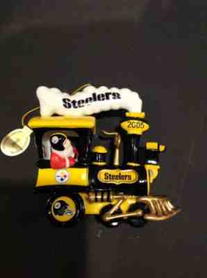 PITTSBURGH STEELERS CHRISTMAS ORNAMENT Locomotive Train DANBURY MINT  IN BOX