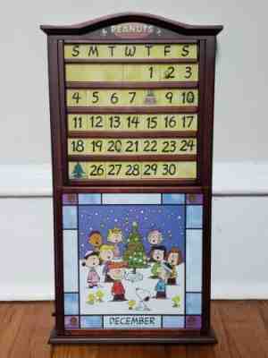 PEANUTS SNOOPY DANBURY MINT LIGHT UP PERPETUAL CALENDAR ~ RARE ~ EUC ~ LIGHTS UP