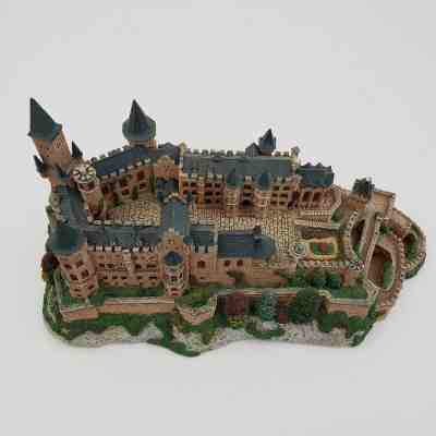 The Danbury Mint - Enchanted Castles of Europe - Hohenzollern Castle - MBI -1994