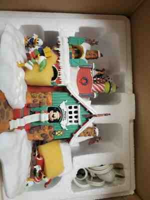 danbury mint disney winter wonderland  - 10 pieces & 2 boxes of accessories