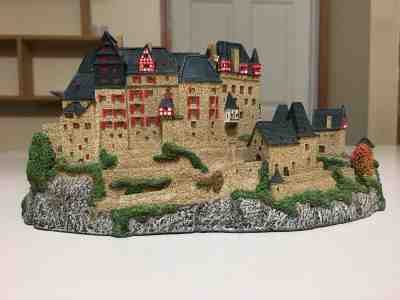 Eltz Castle Danbury Mint Enchanted European Castles Collection