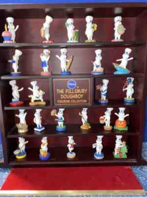 Pillsbury Doughboy Danbury Mint Miniature 25 Figurines Wooden Collection Shelf