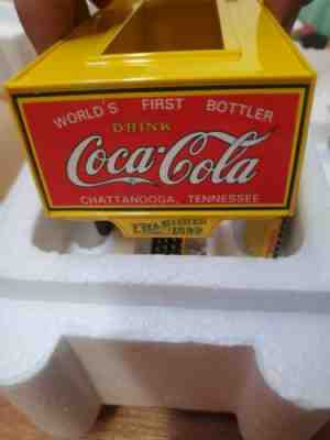THE DANBURY MINT 1927 COCA COLA DELIVERY TRUCK REPLICA 