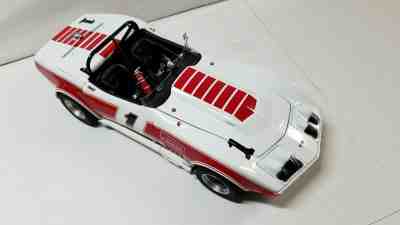Danbury Mint 1969 Chevrolet Corvette 427 Owens Corning Race Car #1 1:24 Diecast