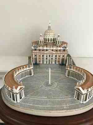 Danbury Mint The Vatican St. Peter's Basilica Catholic Historic Church Sculpture